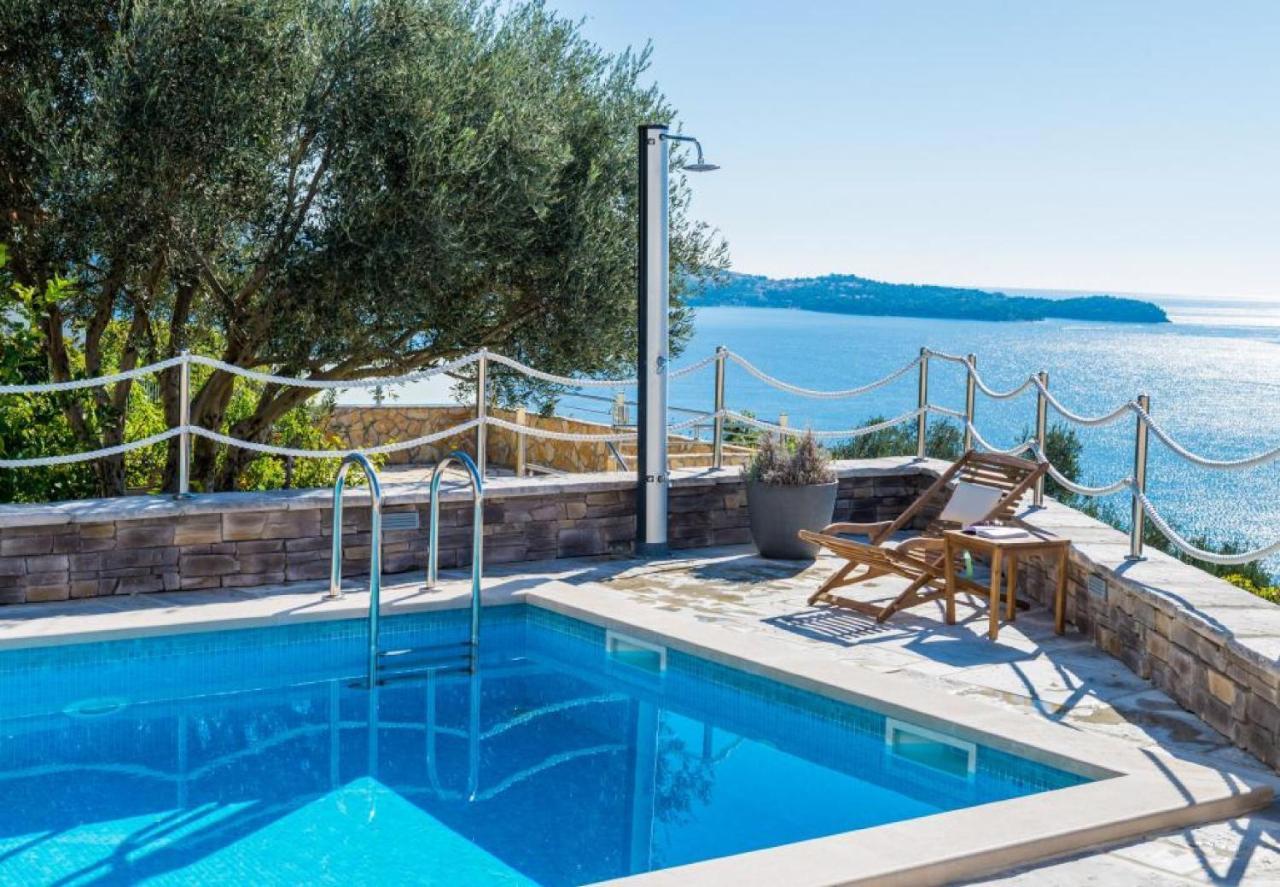 Apartments Villa Capitano Mlini Exteriör bild