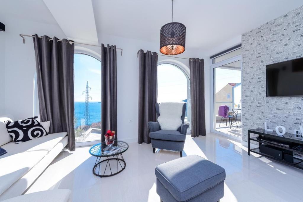 Apartments Villa Capitano Mlini Exteriör bild